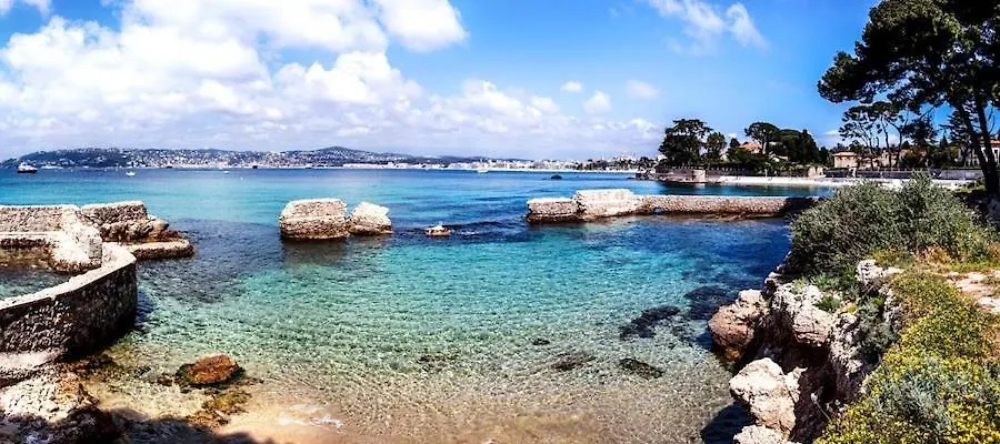 Apartment Juan Les Pins, T2 Cosy Et Confortable, Avec Parking En Sous-Sol, Proche Plages Et Commerces Antibes